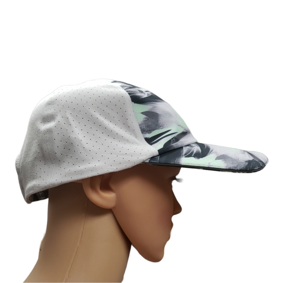 Lululemon Unisex Fast and Free Running Hat Vent - Picture 4 of 6